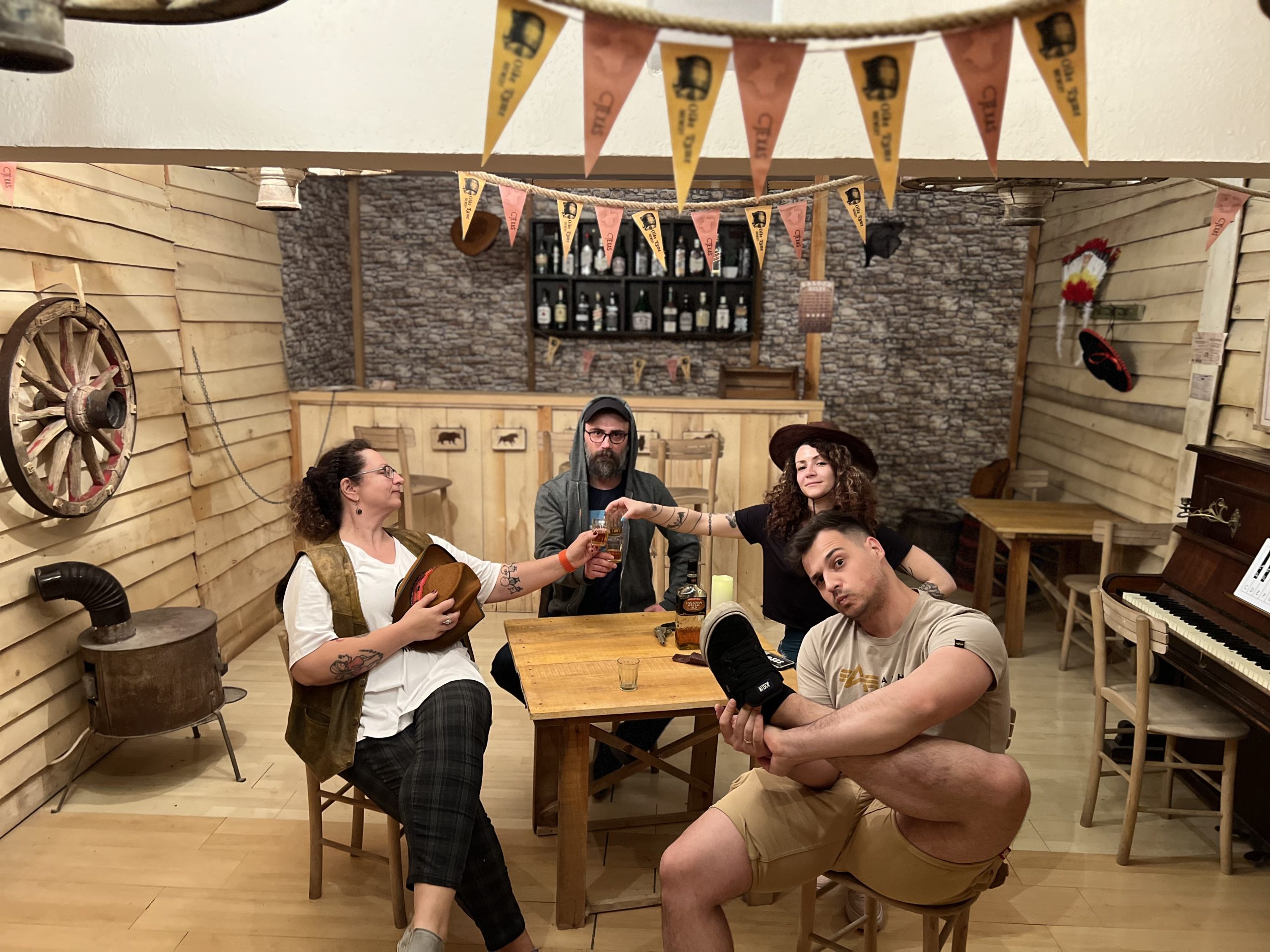 Pin Escape Rooms – Wild West