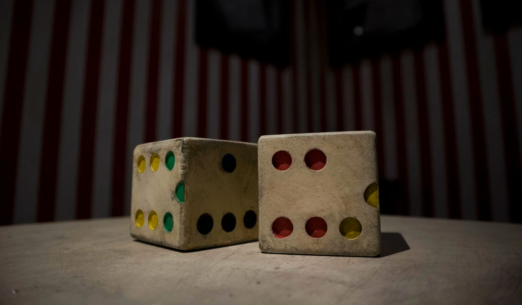 Sic Mindus – The Old Toy Store